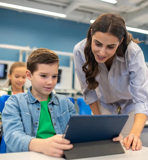 Educational Institution with Expert