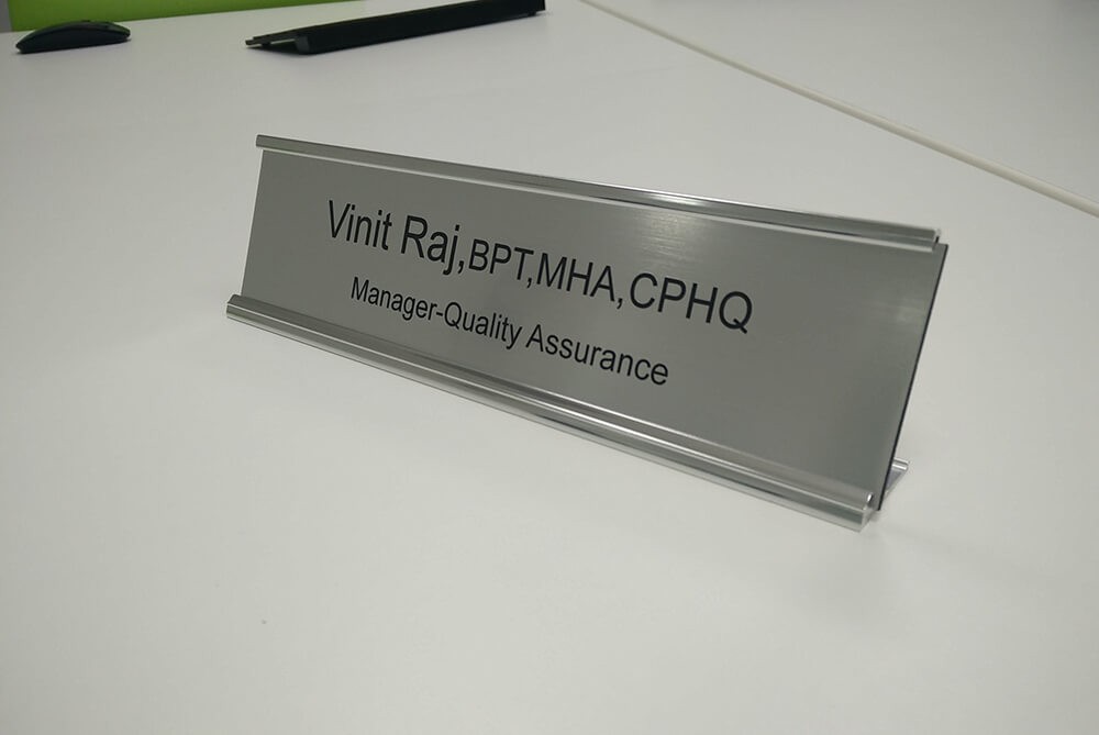 name-tags-desk-plates-uniforms